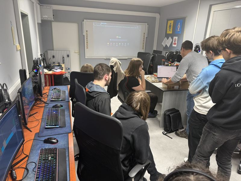 Školní kluby - Klub vývoje PC her